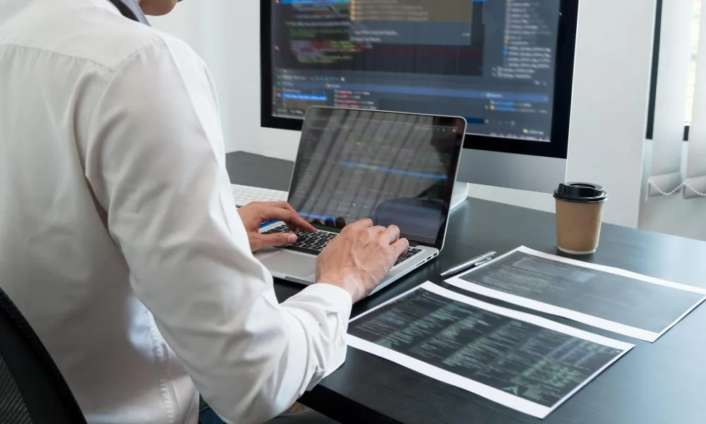 مدرس خاص - انگلیسی رشته کامپیوتر و فناوری